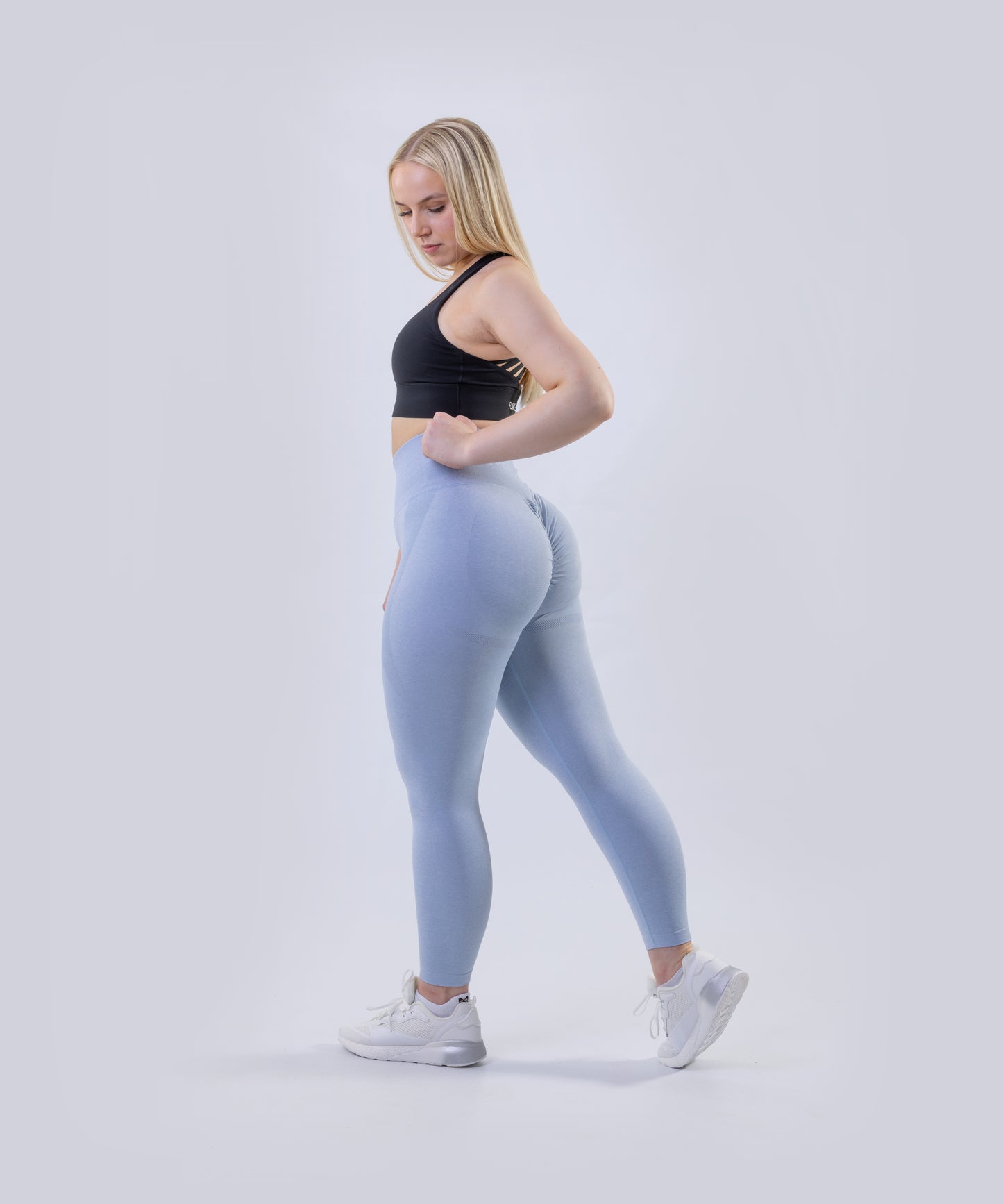 Mave scrunch sky blue
